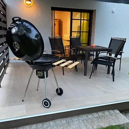 Apartma Bernard Počitniška hiša