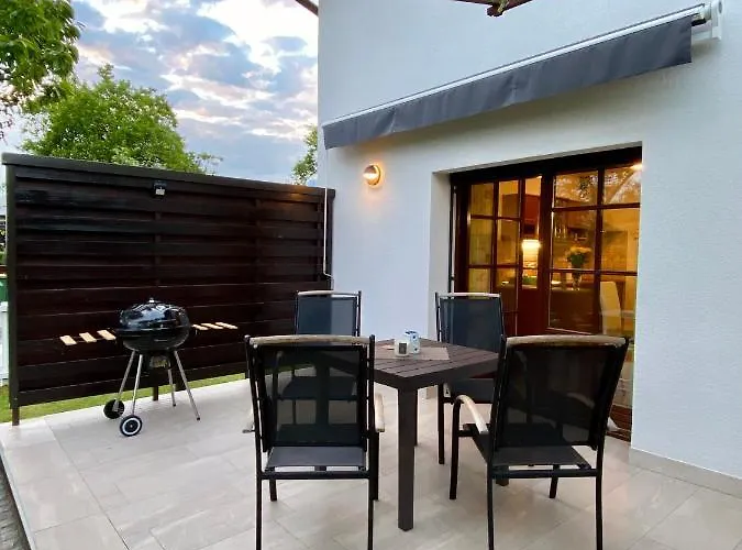 Nyaraló Apartma Bernard *